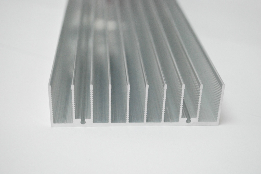 240*76*22mm Aluminum Heatsink for 8x3W or 20x1W 