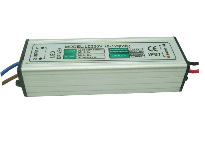 8-12W 16-24W 600mA LED Constant Current Driver AC85-265V Input Isolated Power Adapter