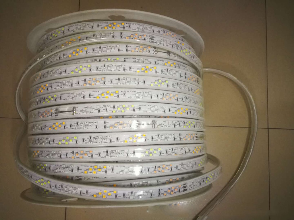 AC 220V 2835 SMD Flexible Rope Light 180LEDs/m 6LEDs RGB Flash LED Strip